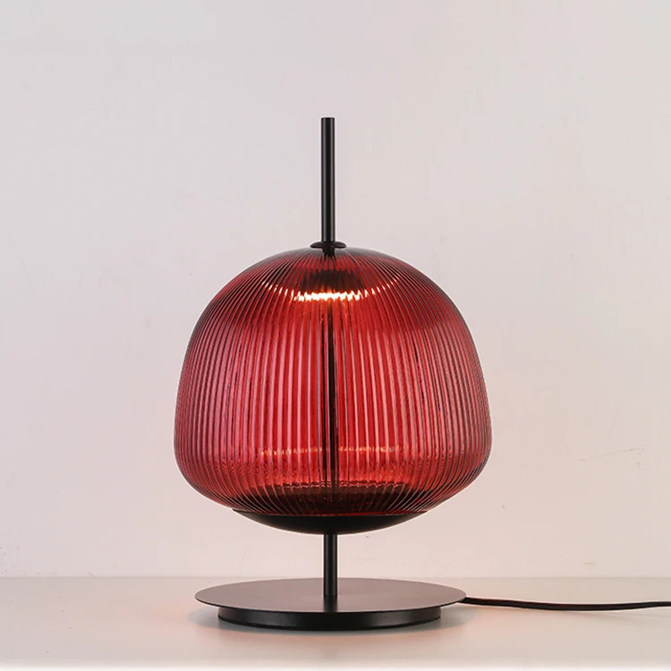 Eira table red